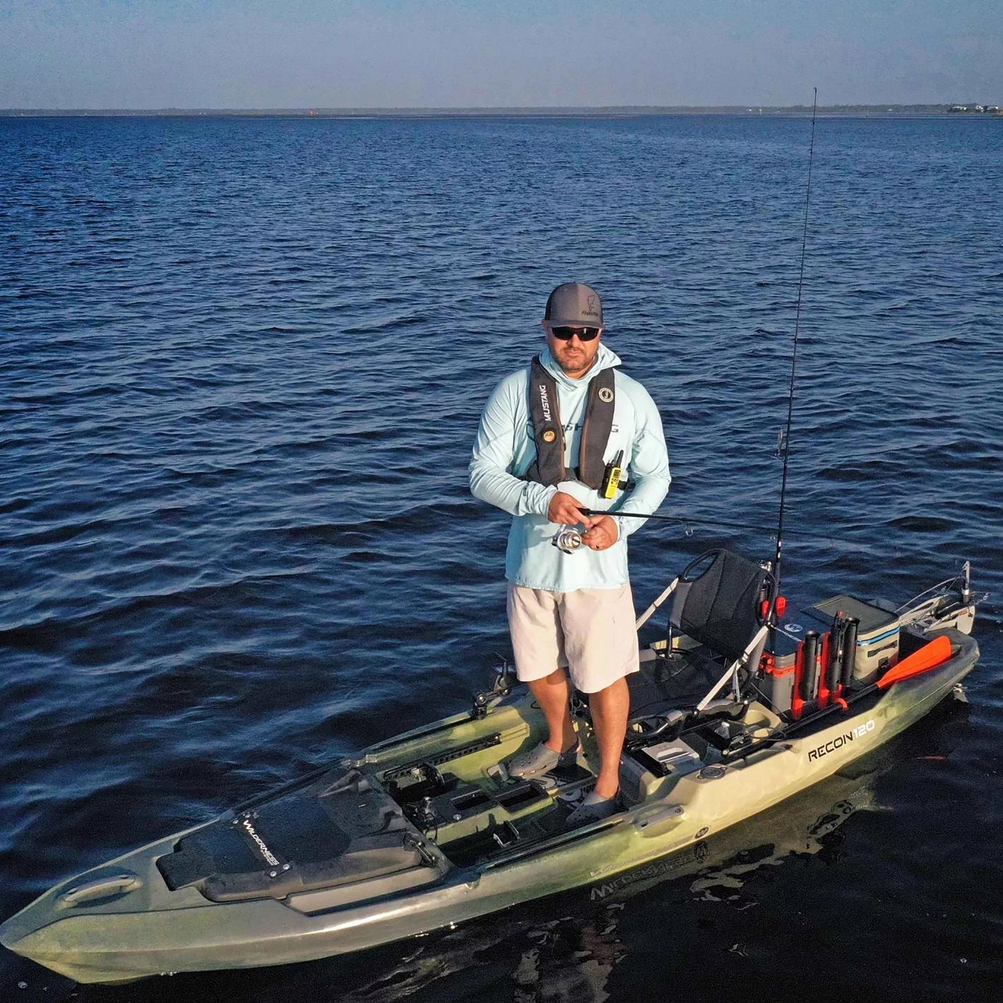 WILDERNESS SYSTEMS - Kayak de pêche Recon 120 - Modèle ou couleur discontinué - Black - 9751100182 - LIFE STYLE 1