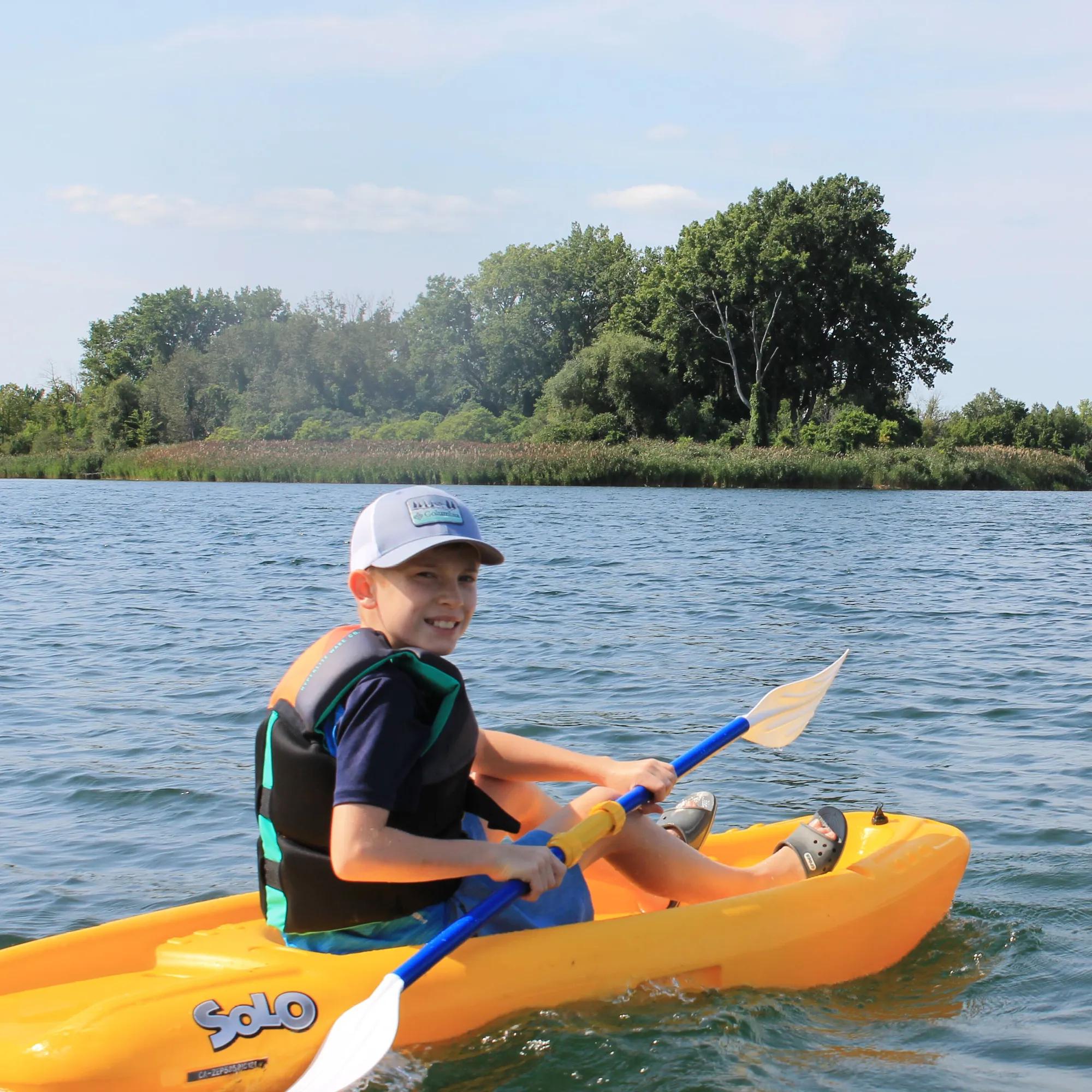 PELICAN - Solo Kids Kayak with Paddle - Discontinued color/model - Orange - KOS06P102-00 - LIFE STYLE 3