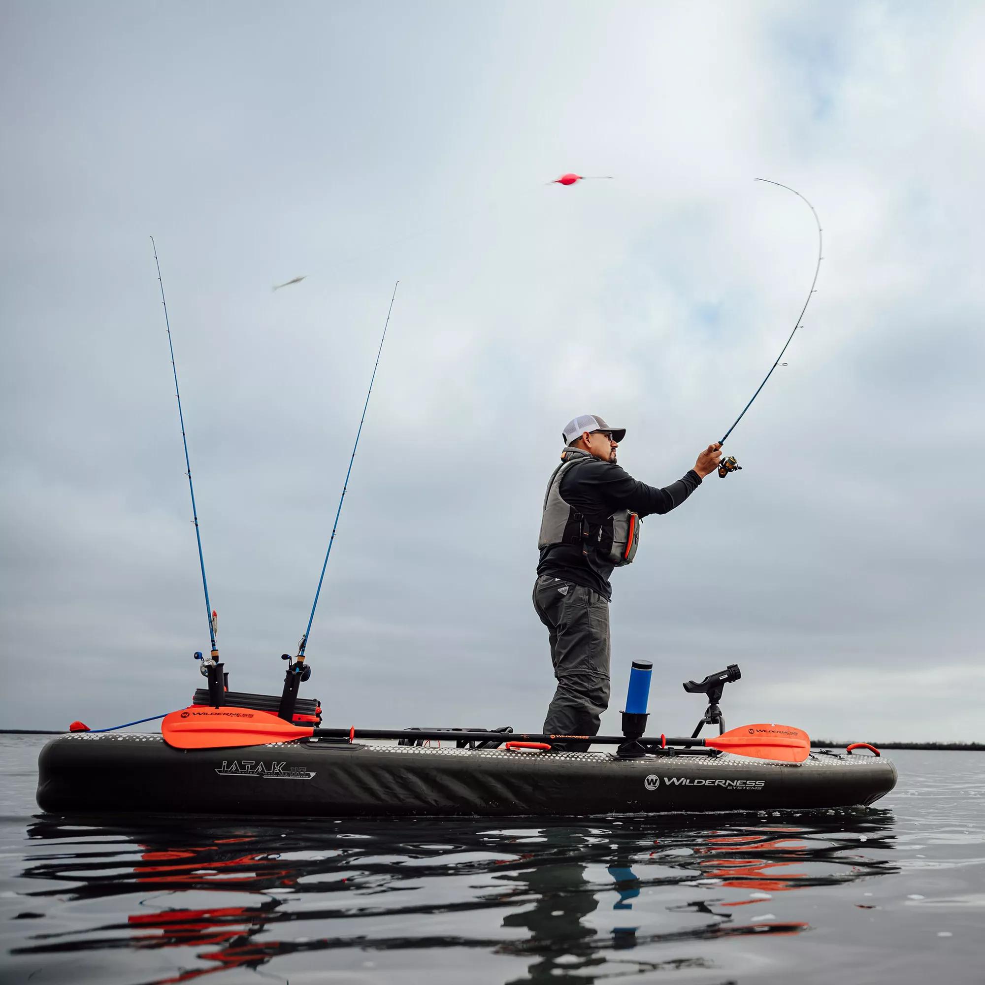 WILDERNESS SYSTEMS - Kayak de pêche gonflable à point de chute iATAK 110 - Brown - 9751154801 - LIFE STYLE 1