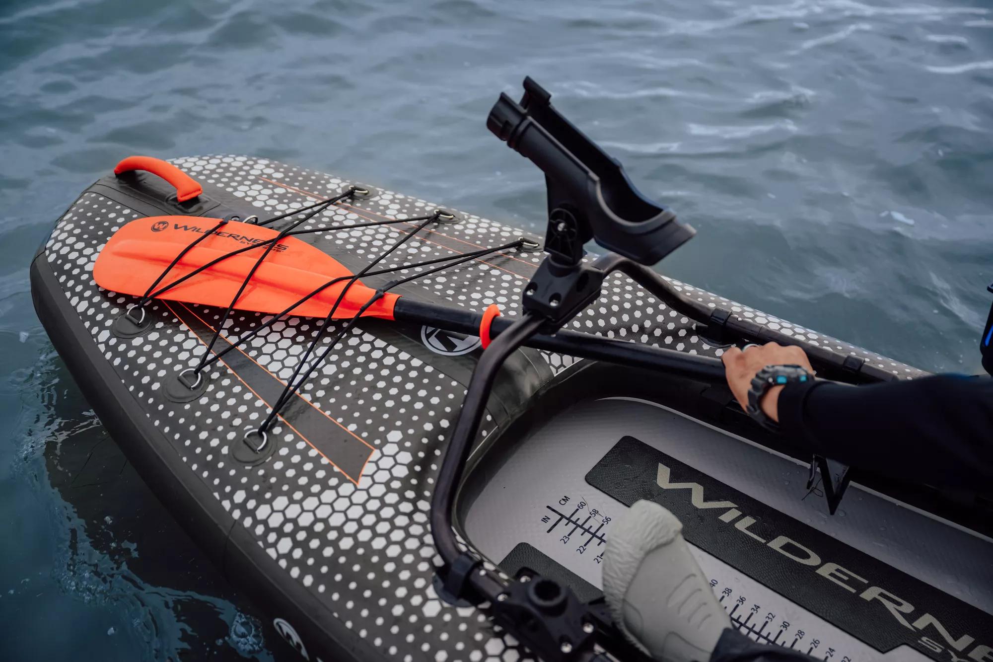 Kayak de pêche gonflable IATAK 110 de Wilderness Systems